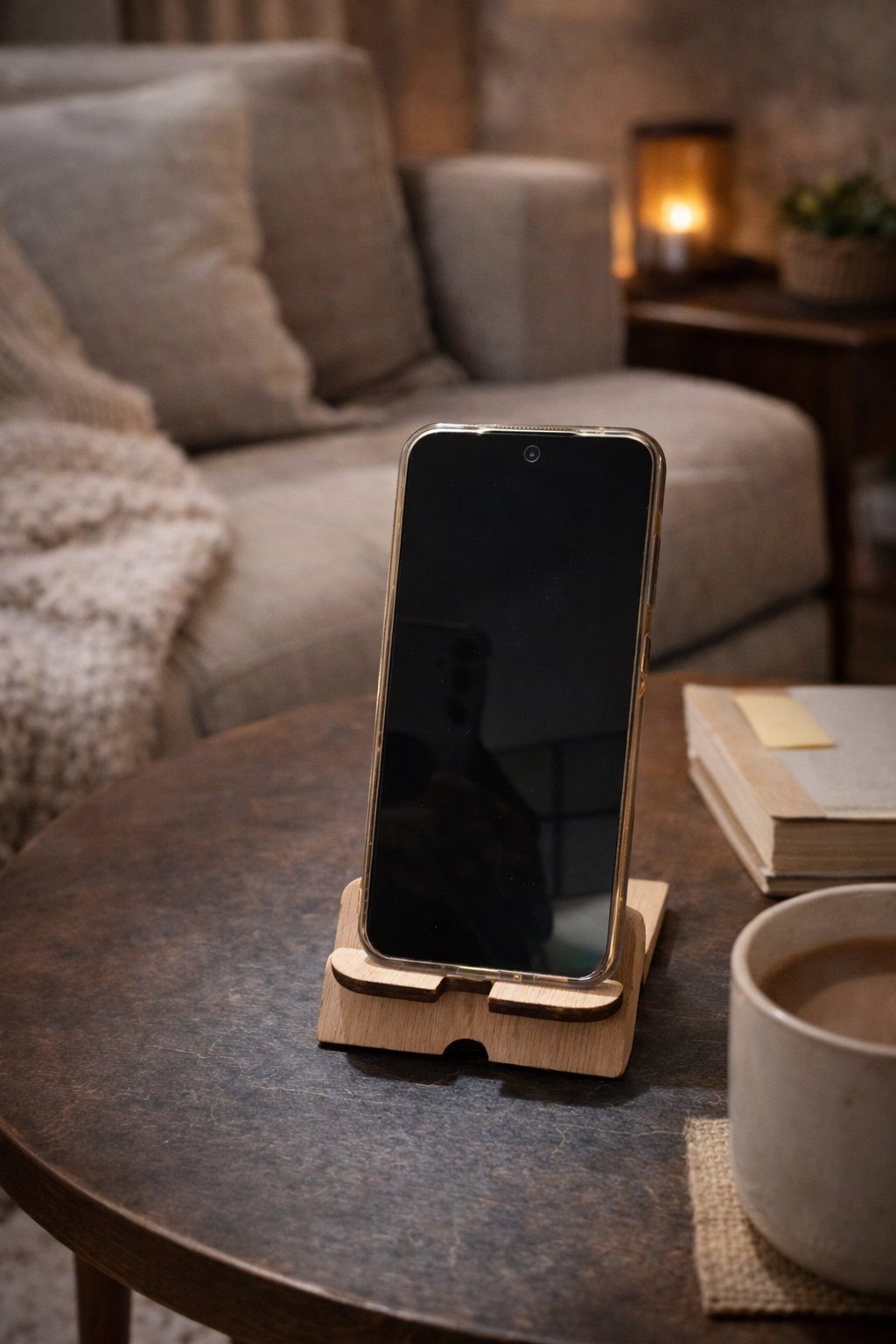 Support de téléphone en bois personnalisable – Chat en bois par L'atelier Enialys