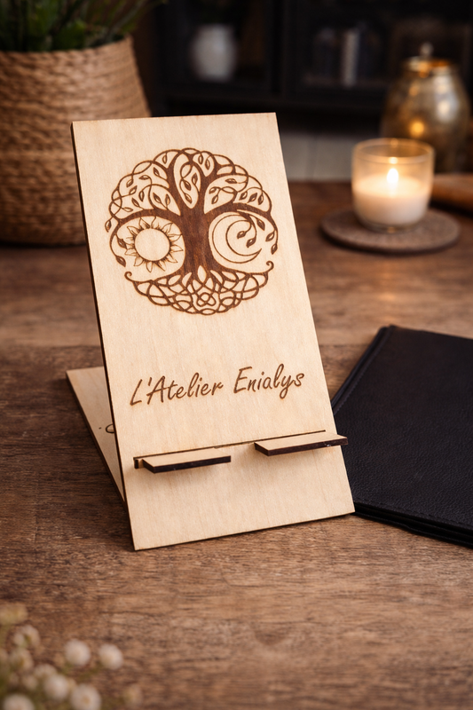 Support tablette en bois – Fabrication artisanale personnalisable | L’Atelier Enialys